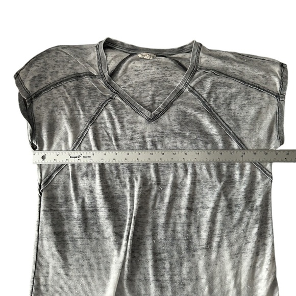 Jane & Delaney burnout short sleeve lightweight tee size L gray - Picture 5 of 9